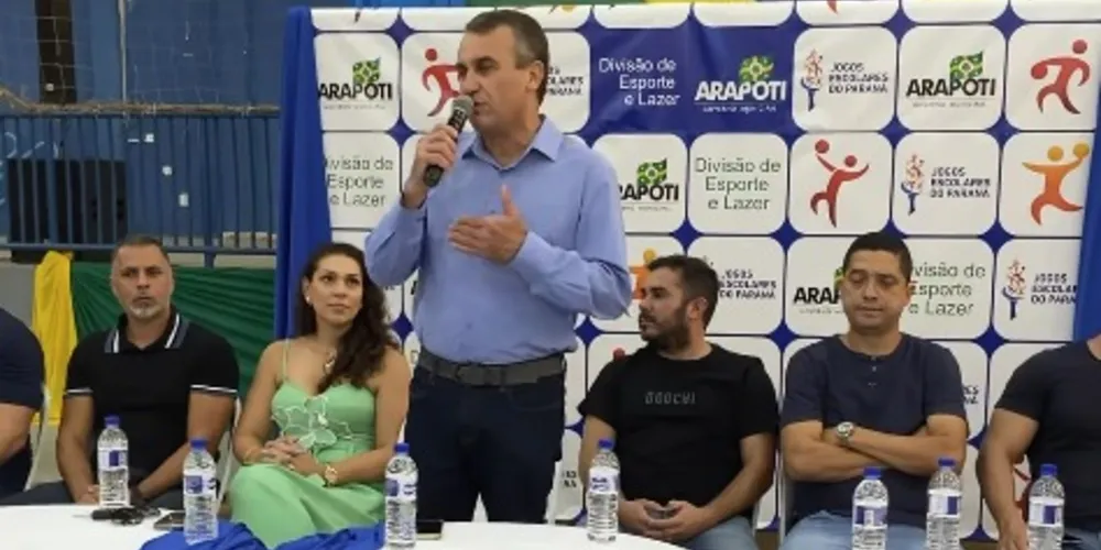 O prefeito Irani Barros realizou a abertura oficial dos jogos