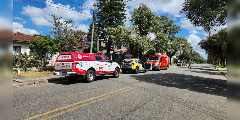 Jornalista é achado morto com os braços amarrados e a boca coberta por fita em casa, em Curitiba