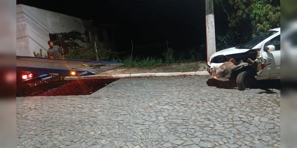 Condutor do Fiat/Uno não se feriu no acidente