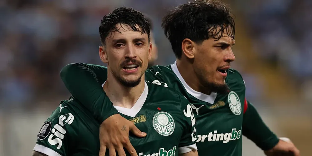 Piquerez e Gustavo Gómez