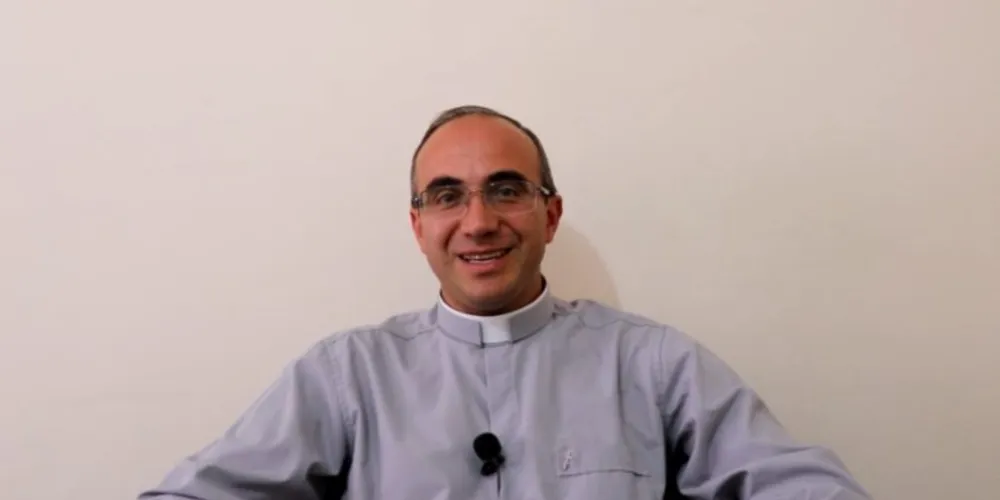 O pároco comentou que foi chamado por Deus