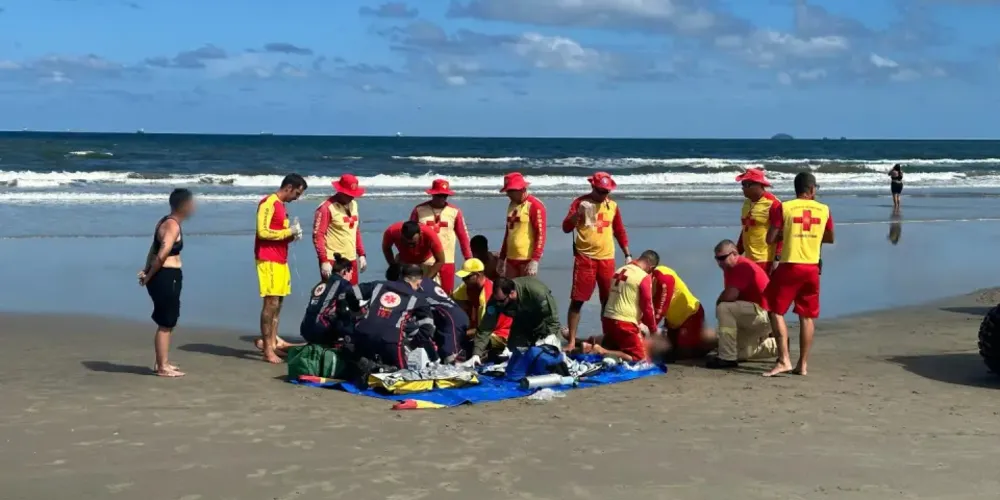 Ao menos 13 bombeiros militares auxiliaram no socorro às vítimas