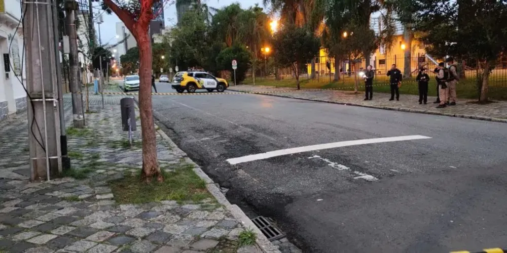 A polícia Civil foi ao local para atender a situação