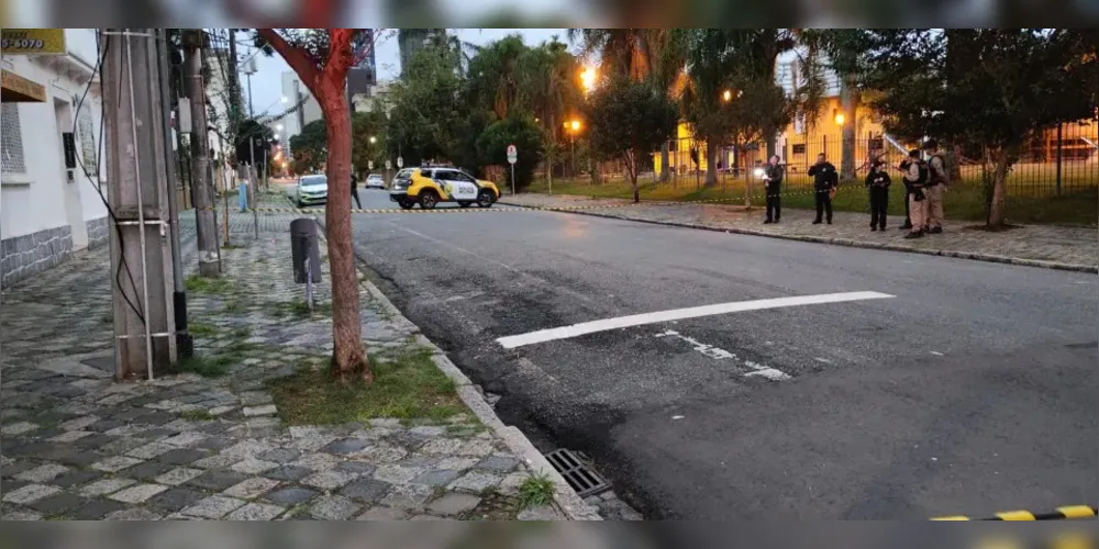 A polícia Civil foi ao local para atender a situação