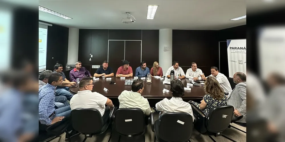 Orli de Cristo, Douglas Modesto, Moacyr Fadel e Artagão Junior estiveram reunidos na Secretaria de Infraestrutura e Logística