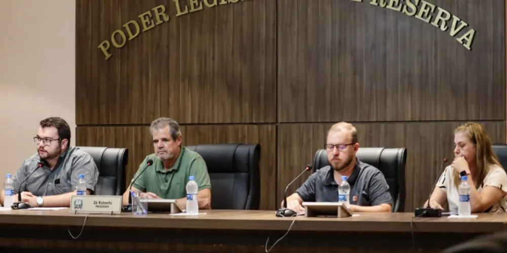 Membros do Legislativo e do Executivo se reuniram nessa terça-feira (26)