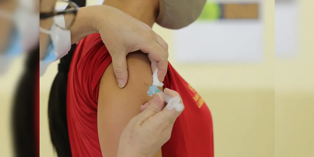 A atualização vacinal continua sendo a principal forma de proteção