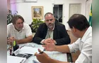 Prefeito debate projetos de pavimentação para a PR-438 e BR-277 em Teixeira Soares