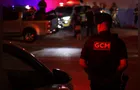 Motociclista embriagado 'fura' preferencial em frente à viatura em PG