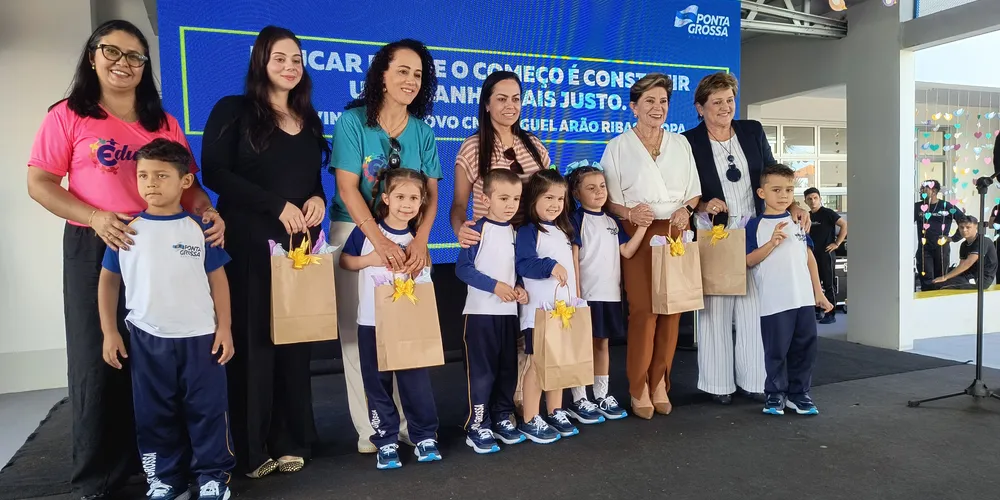 Com 170 alunos, Prefeitura inaugura CMEI na Vila Isabel