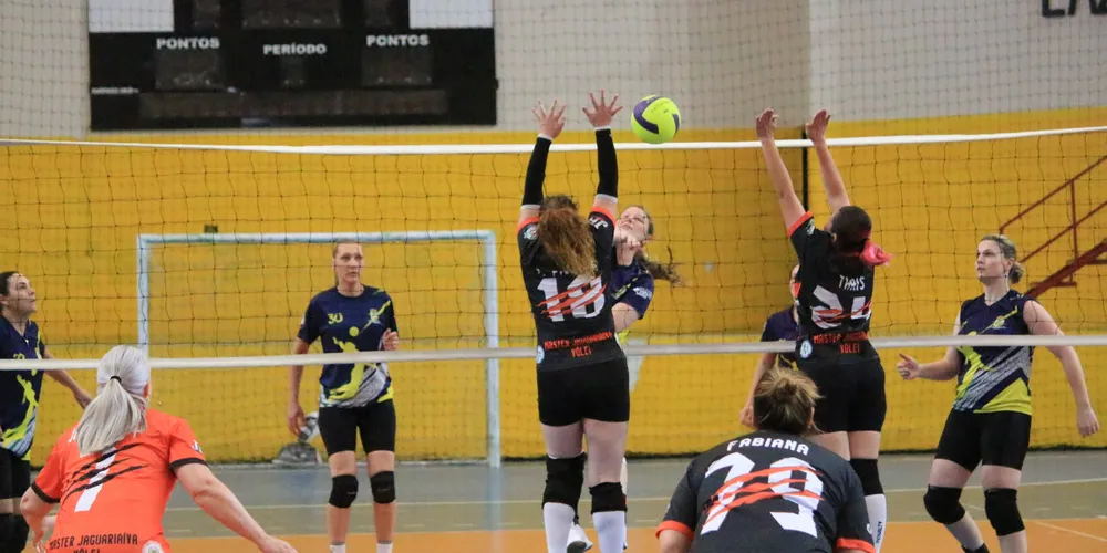 Ao todo, serão 20 partidas disputadas ao longo do dia em três ginásios da cidade