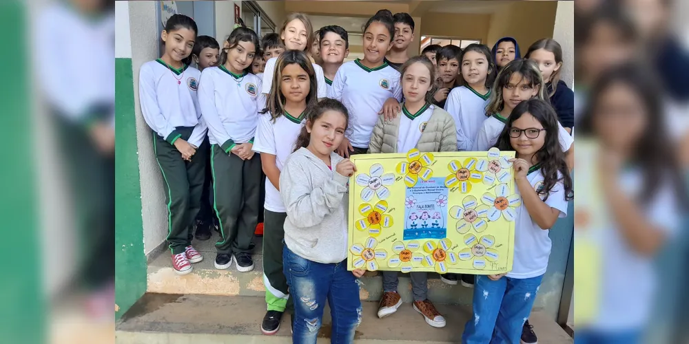 Educandos puderam realizar material conscientizador sobre indispensável temática