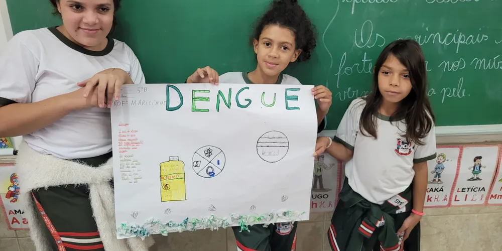 Cartazes ajudaram a mostrar compromisso no combate a epidemia