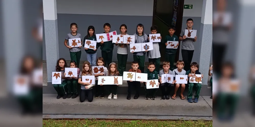 Educandos puderam expor seus diversificados trabalhos para os demais colegas