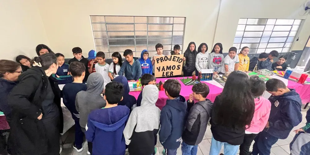 Exposição mostrou aos demais colegas da instituição o que foi aprendido com a videoaula