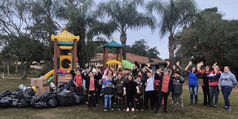 Educandos puderam experienciar, na prática, momentos de cuidados com o planeta