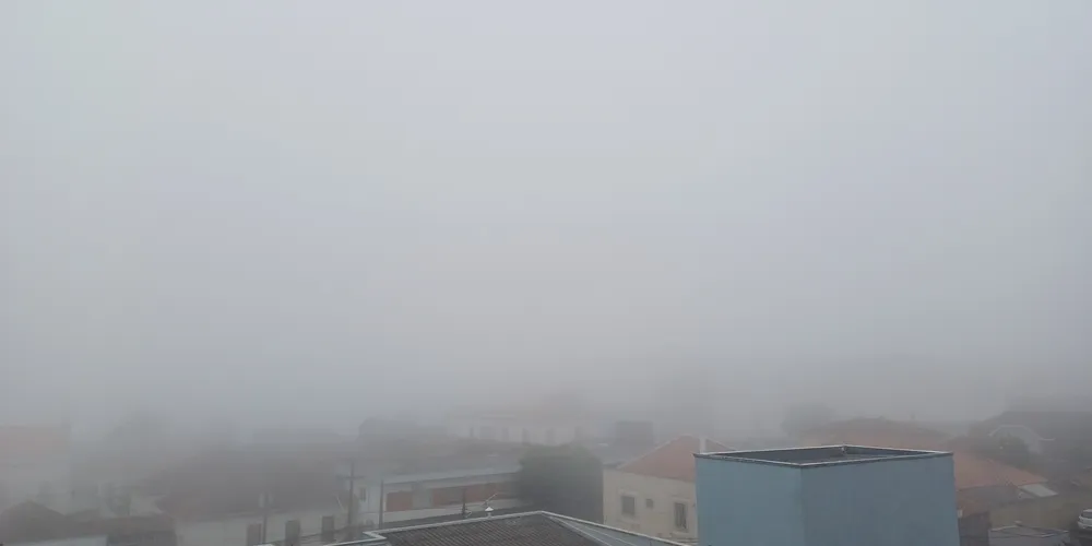 Imagem do Centro de Ponta Grossa durante a manhã desta sexta (30)