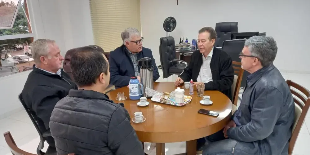 Lideranças se reuniram na Prefeitura Municipal de Palmeira
