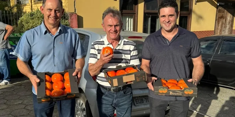 Elias Gomes da Costa, Toninho Wandscheer e Gandin Jr. estiveram reunidos