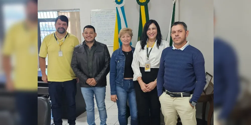 Representantes dos Correios e da Prefeitura Municipal de Imbaú estiveram presentes