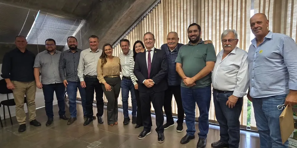 Lideranças municipais e estaduais estiveram reunidas nessa terça-feira (20)