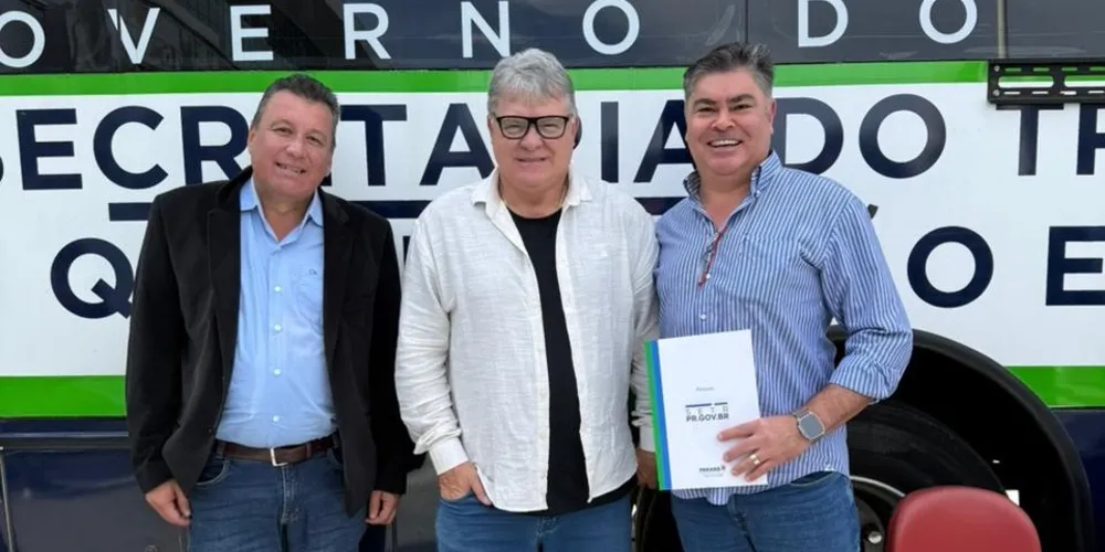 entrega oficial contou com a presença de Altamir Sanson, Alysson Yamaguchi e Adrissano Santos