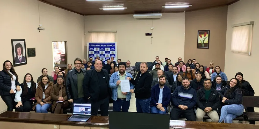 O encontro aconteceu na manhã desta segunda-feira (02).