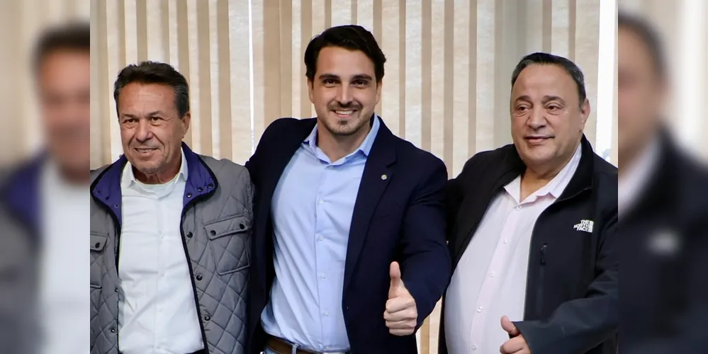 Márcio Nunes, Emiliano Gomes e Hussein Bakri estiveram reunidos recentemente, em Curitiba