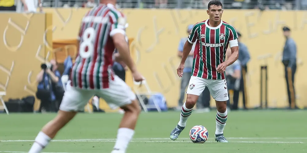 Apenas os dois primeiros colocados de cada grupo no Mundial avançam para as oitavas.