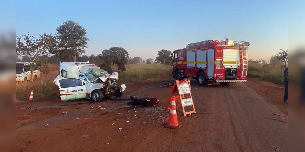 Em virtude dos trabalhos de resgate e da perícia no local, a MGC-154 está totalmente interditada