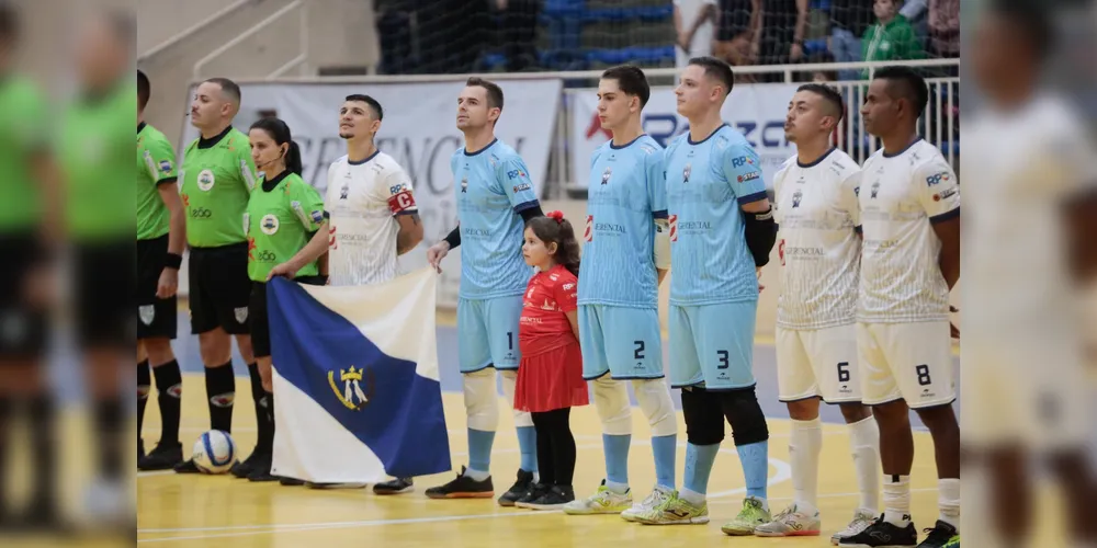 Time de Ponta Grossa volta a atuar no Ginásio Oscar Pereira depois de 15 dias