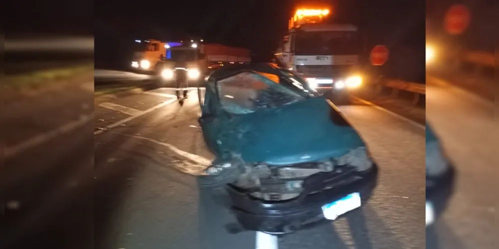 Fiat Palio teve danos significativos após a batida