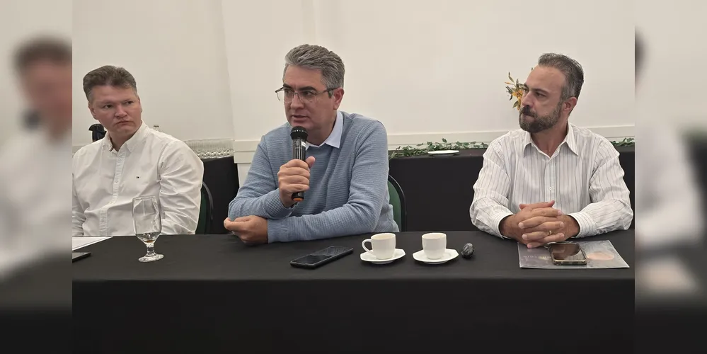 Julio Küller representou a Câmara Municipal na reunião que tratou sobre o Plano Diretor