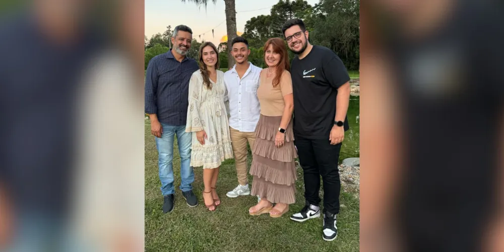 Pastor Moisés Faria e sua família