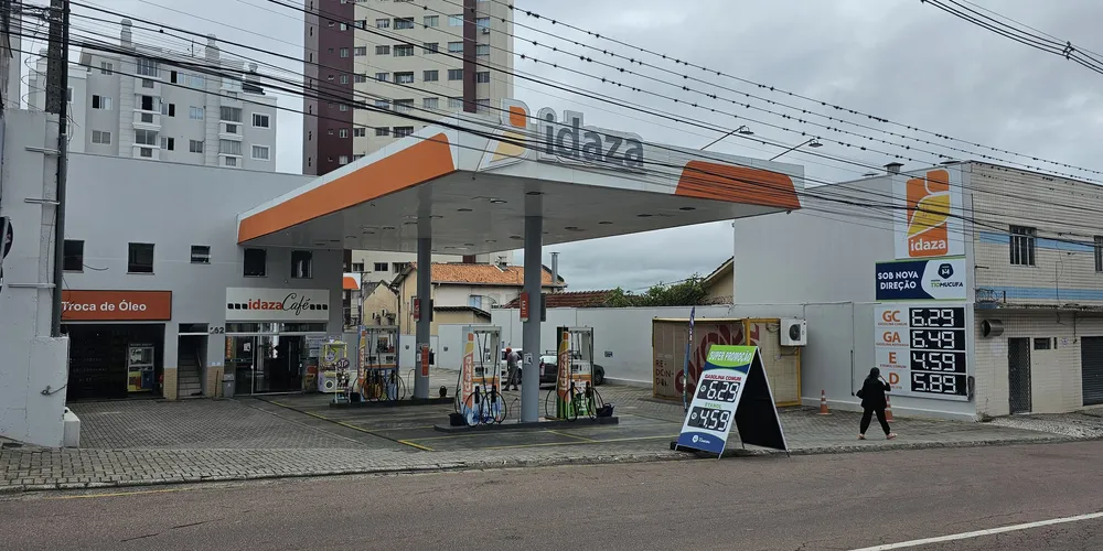 Bandeira Idaza entrega combustível com rigoroso controle de qualidade