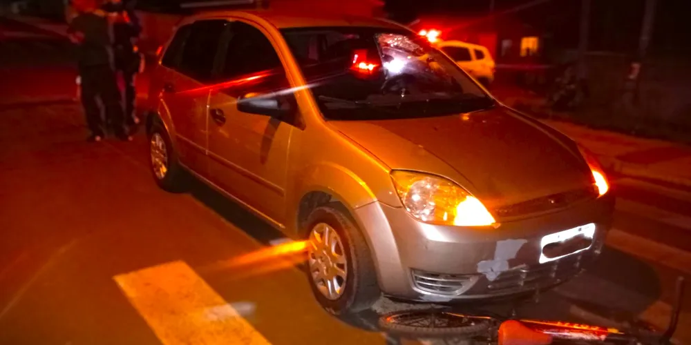 Carro seguia pela rua Maria Ângela Caldas