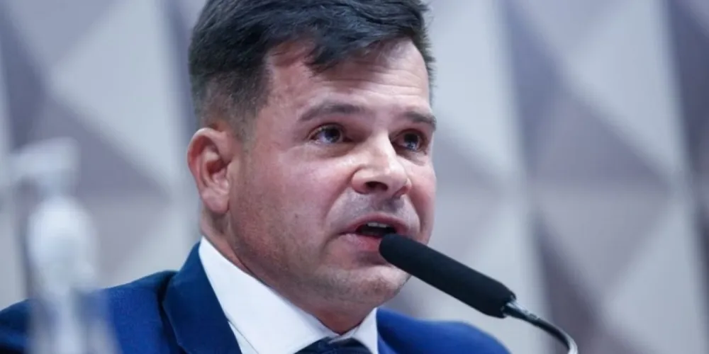 Adiel Pereira Alcântara era coordenador de inteligência da Polícia Rodoviária Federal