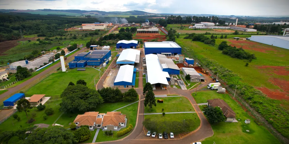 Parque fabril da Agrocete, em Ponta Grossa