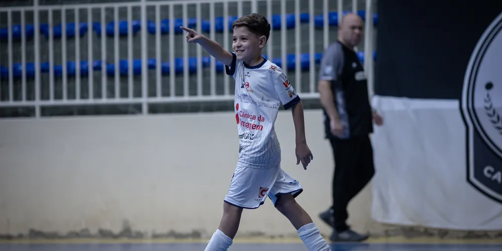 Nos últimos 14 jogos, somando todas as competições, 'lobo-guará' sub-11 soma 11 vitórias e dois empates