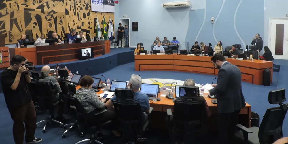 Vereadores de Ponta Grossa se reuniram para sessão ordinária, na Câmara Municipal, nesta quarta-feira (21)