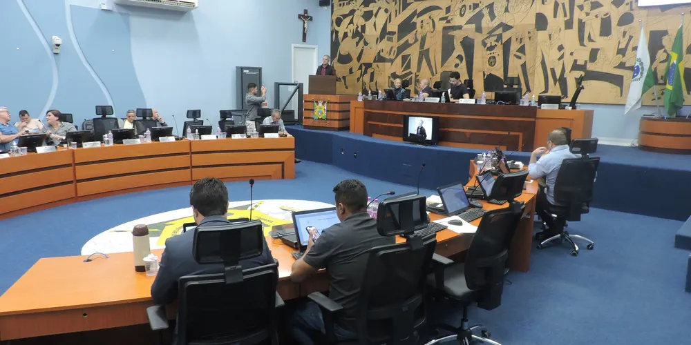 Vereadores aprovaram doação do terreno da Prefeitura para a indústria Petroquímica Apollo