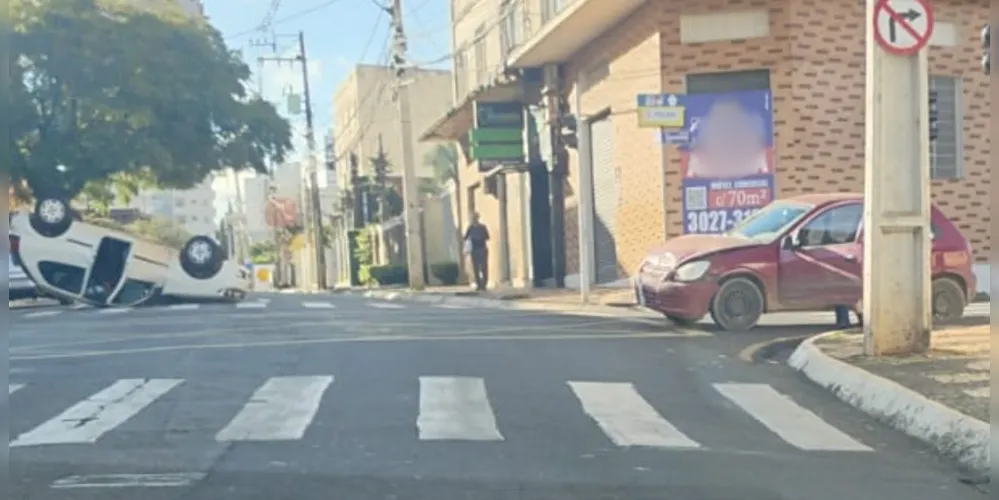 Colisão envolveu dois veículos