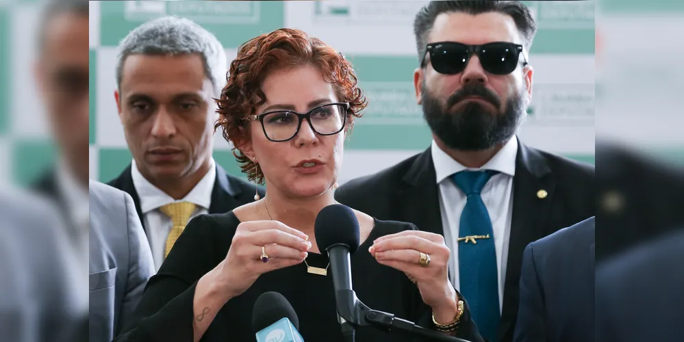 Carla Zambelli é filiada ao Partido Liberal (PL)