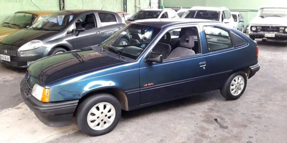 Automóvel tem placa BSC0187