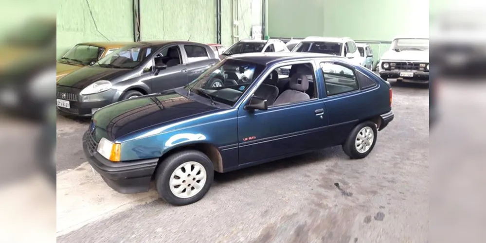 Automóvel tem placa BSC0187