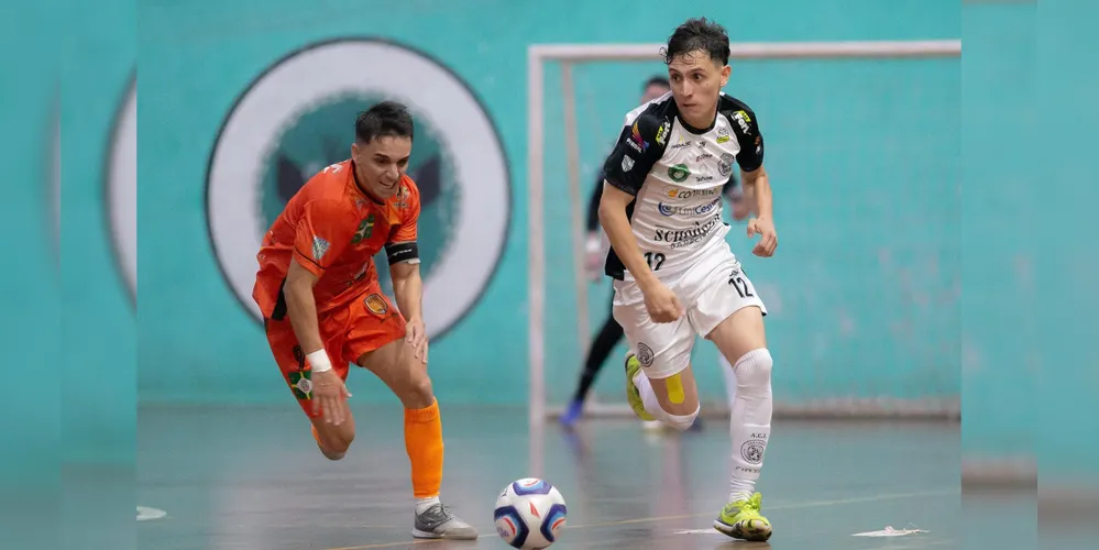 Contorno chegou a abrir 3 a 0 no placar