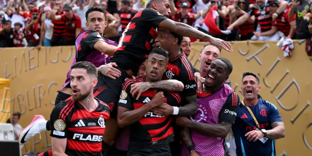Bruno Henrique marcou o gol de empate Rubro-Negro, após assistência de Gonzalo Plata