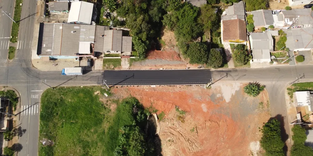 Via foi liberada para pedestres e veículos