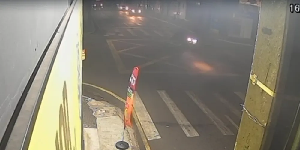 Batida foi registrada no cruzamento das ruas Comendador Miró e Bonifácio Vilela