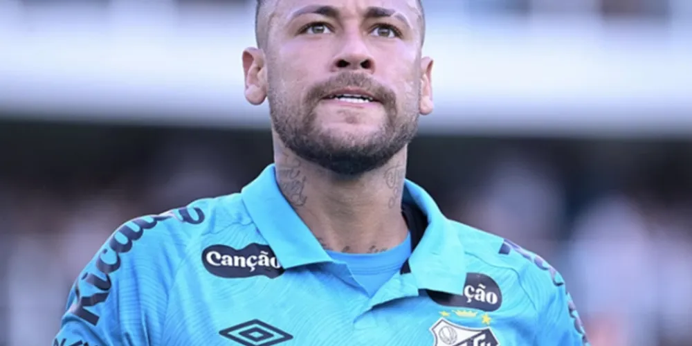 Neymar Jr. em partida contra o Botafogo